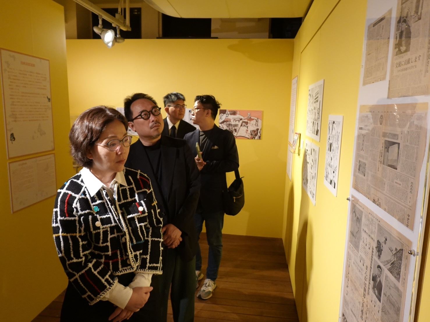 文化部王時思次長參觀展覽
