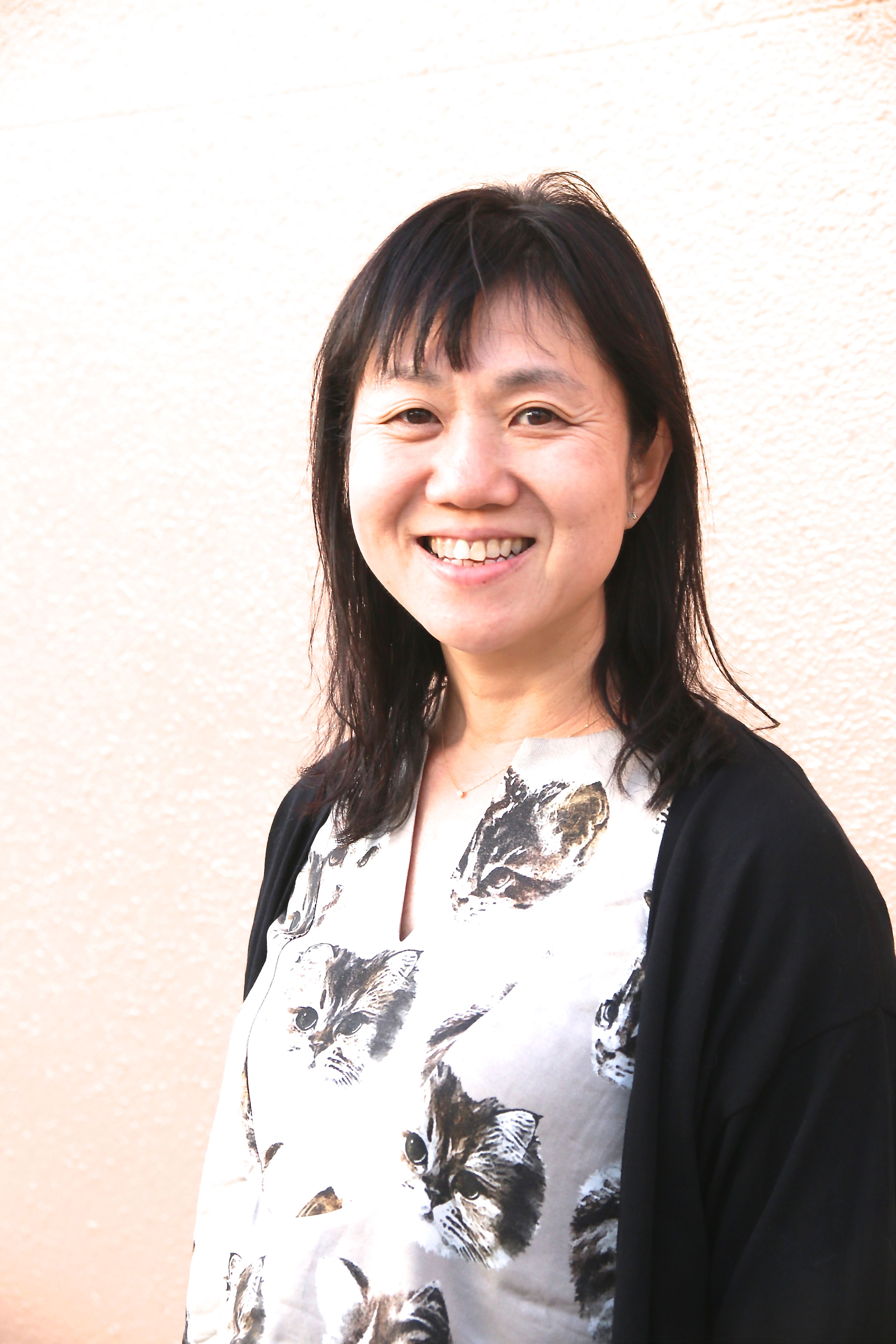 角田光代さん近影_クレジット垂見健吾