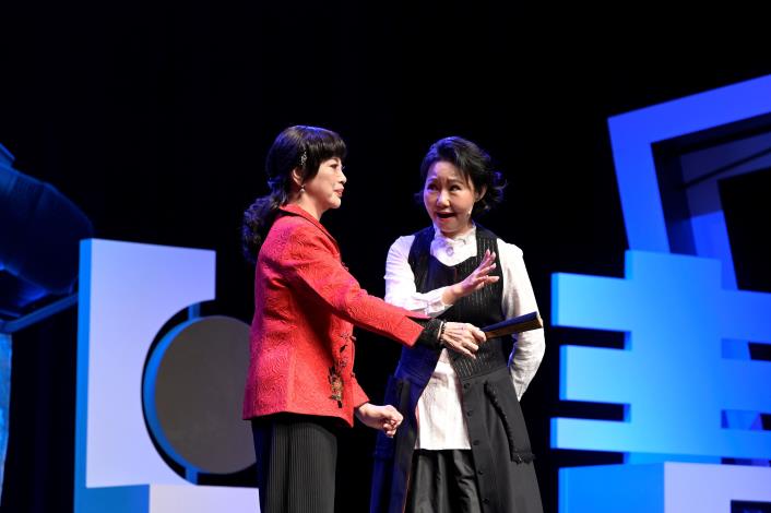 明星導師林美香、呂雪鳳合演《美曲鳳調‧歌仔上好料》