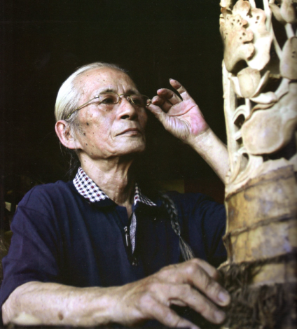 臺中市傳統工藝「傳統竹雕」保存者陳春明今（27）日辭世，享壽83歲。（國家文化資產網提供）