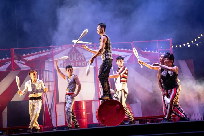 FOCA福爾摩沙馬戲團去年在庄頭劇場澎湖站打造華麗的馬戲之夜，嗨翻全場。今年將前進金門，邀請當地民眾加入奇幻的《FOCA海風馬戲派對》。（FOCA福爾摩沙馬戲團提供）