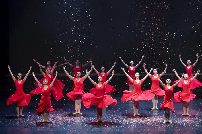 楓香舞蹈團《楓之禮贊‧璀璨基隆》將以民俗舞的優美身段、現代芭蕾舞的優雅氣質、流行街舞的熱力四射，展現基隆囡仔的豐沛活力。