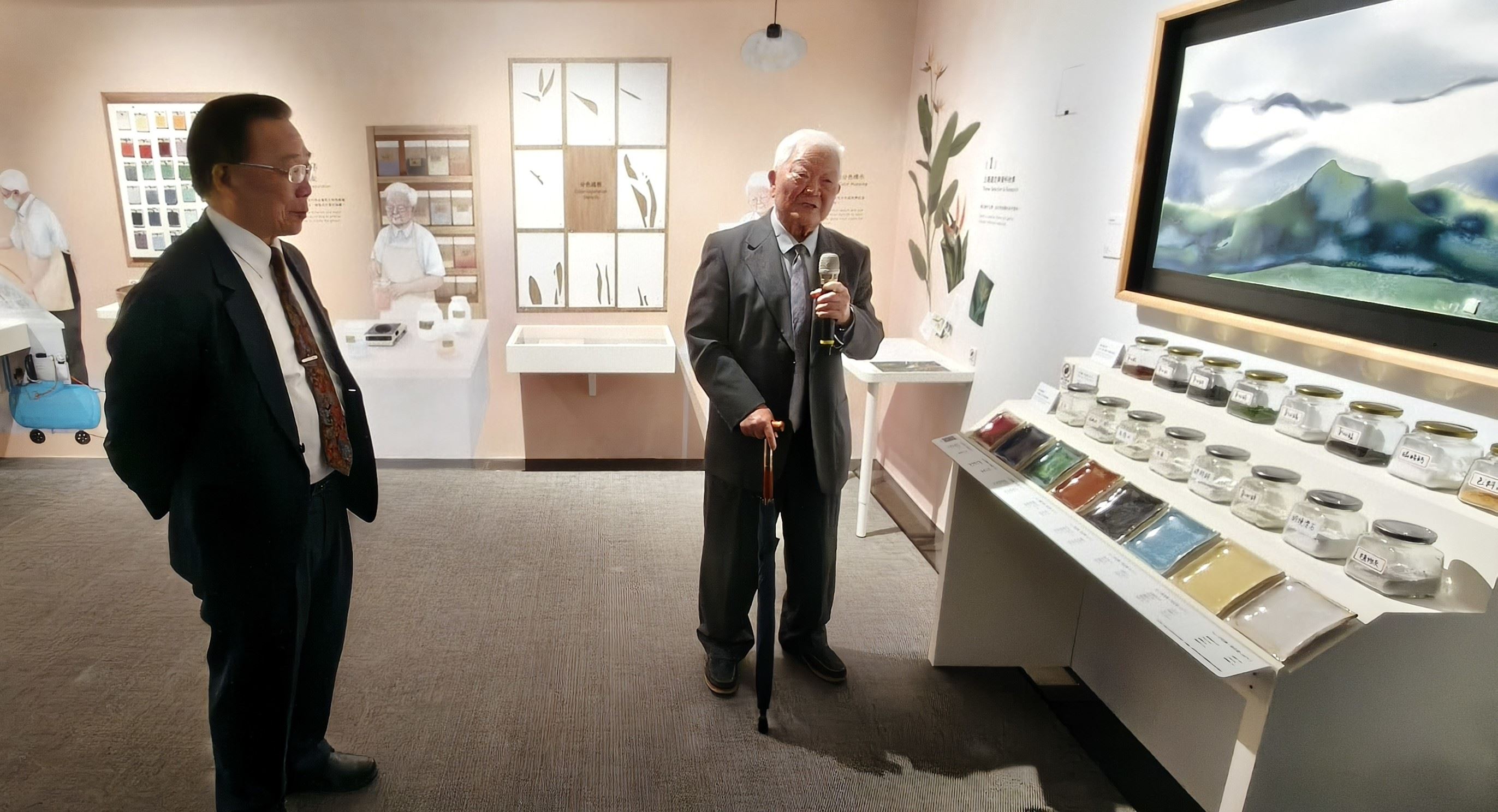 史博館「窯變．釉韻－范振金特展」科學與藝術交織 以釉彩封存臺灣風景 - 好視新聞網
