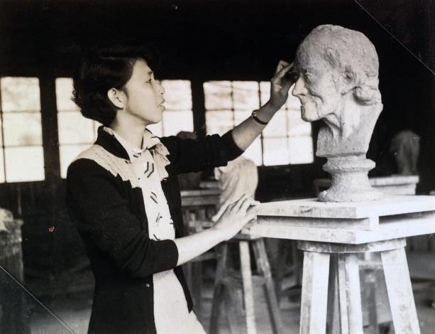 Cheng Chung-chuan in her 20s