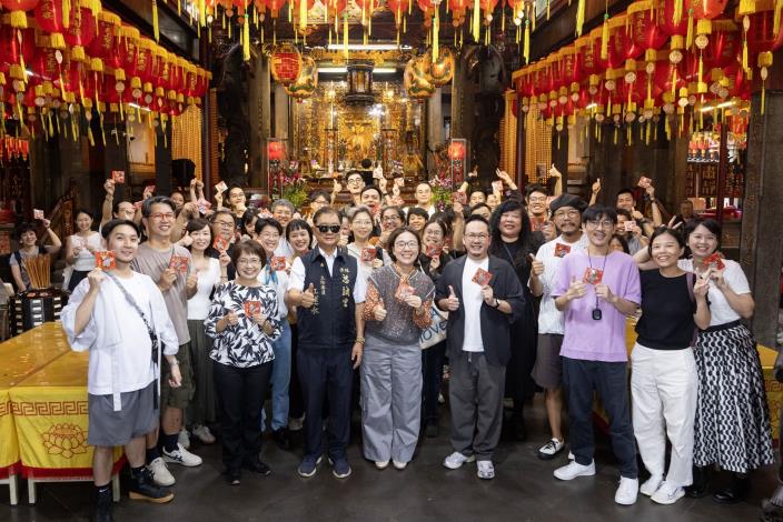 The MOC and the featured artists took part in a blessing ritual at Shilin Cixian Temple