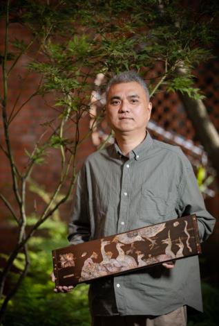 Shell Inlay Artist | Chen Chen-fang