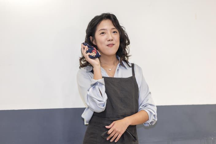 Singer | Siri Lee