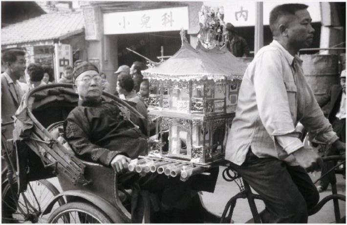 Welcoming of the God (Dihua St, Taipei) circa 1950