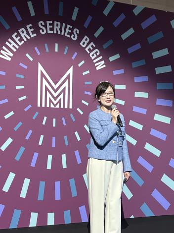 郝大使在酒會上致詞表示臺灣影視作品內容多元、文化底蘊深厚.jpg