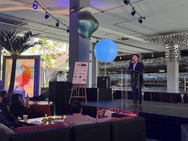 4-TECO's Cultural Officer delivered brief remarks at the opening ceremony (Provided by Taiwan Academy in LA)