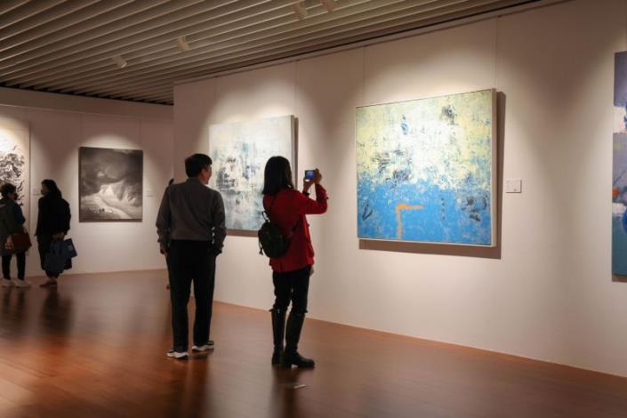 台湾と日本の芸術家の美術作品を展示　台北で交流展 コロナ後最大規模