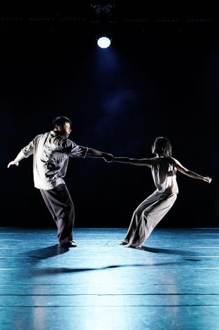 « Push and Pull » de Hung Dance acclamée à Londres