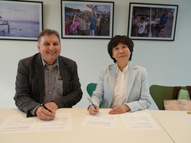 Más de 500 publicaciones de Taiwán llegan a la única biblioteca de chino en los Países Bajos