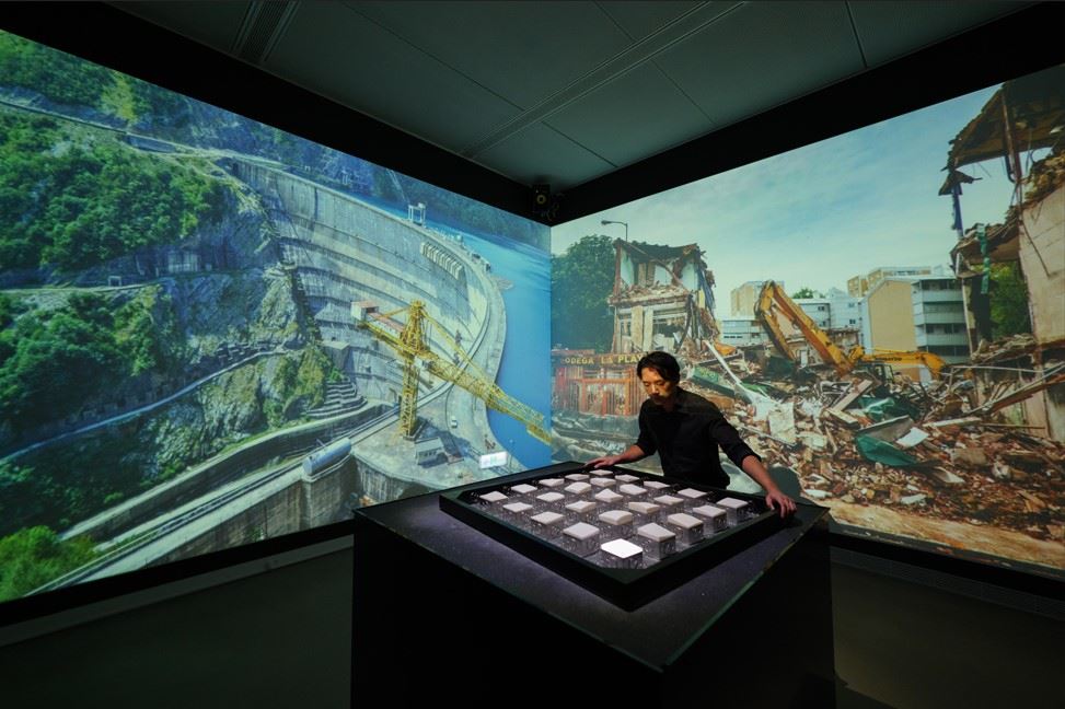 El artista taiwanés Ivan Liu interviene la Capilla del Palacio de Revillagigedo de Gijón con la instalación “Ecos de la Tierra” 