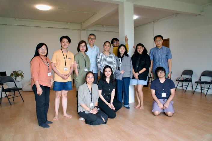 Artistas de arte de acción de Taiwán y Tailandia fomentan el diálogo social