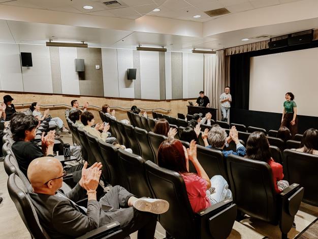 La compañía de teatro VMTheatre Company realiza intercambios interculturales en campus del sur de California