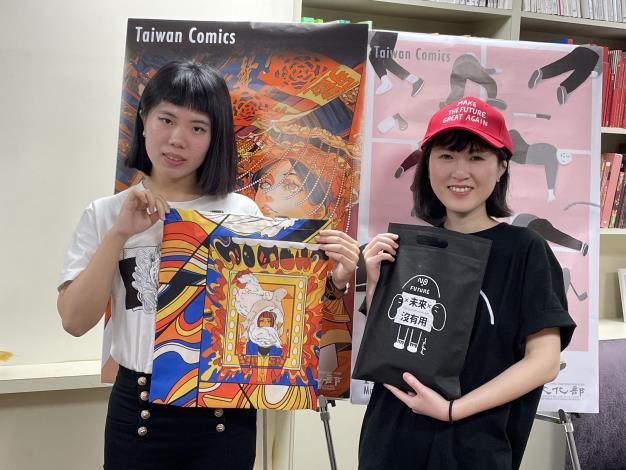 臺灣漫畫家Pam Pam Liu(右)、Eli Lin依萊(左)受邀參加紐約規模最大的獨立漫畫節，帶來臺灣多元風格和視角。