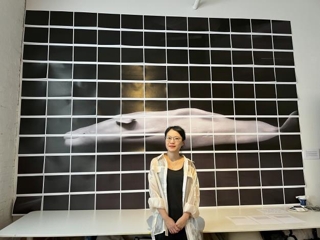 徐思穎以白鯨「天使」為出發點，探討遷徙、圈養與生態倫理