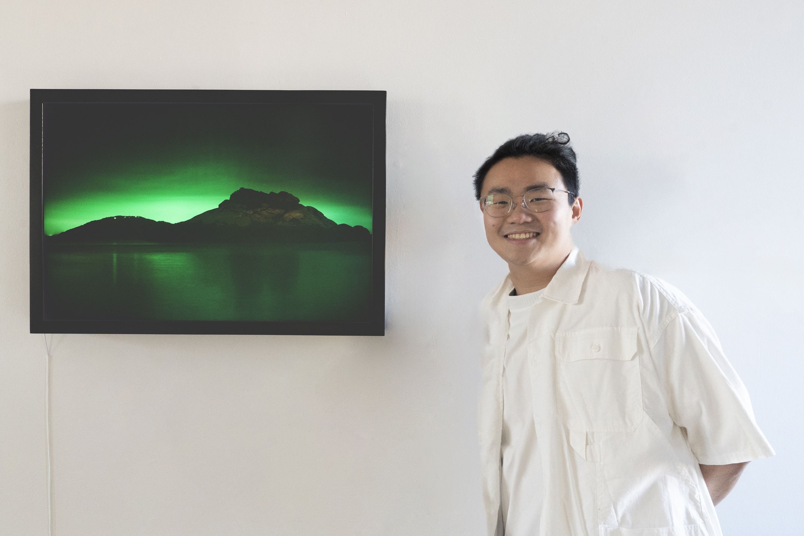 蘇長慶芝加哥個展《沉眠之夢》 探討海洋光污染生態與政治