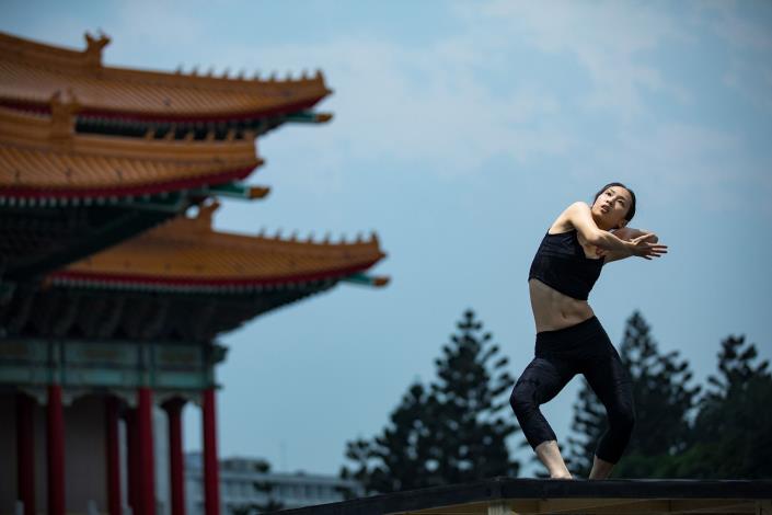 FreeSteps – NiNi by Su Wei Chia (HORSE)(photo by Chou Chia-hui)