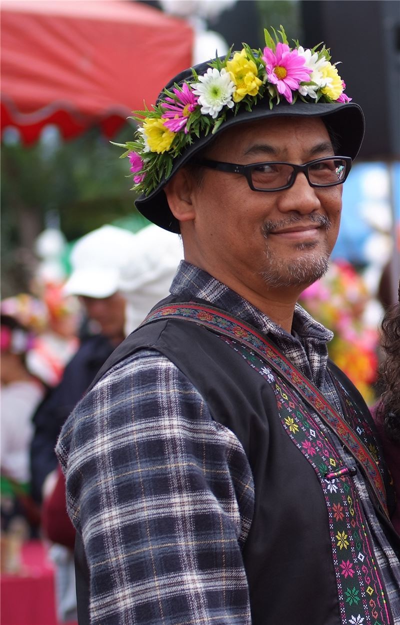 Penulis - Badai