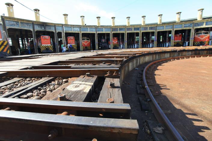 Depo Kereta Api Changhua Berbentuk Kipas (Changhua Roundhouse)