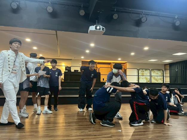 「語藝綻放」青少年戲劇欣賞與體驗