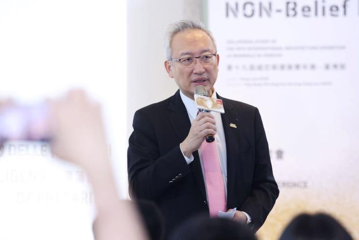 外交部政務次長吳志中致詞。