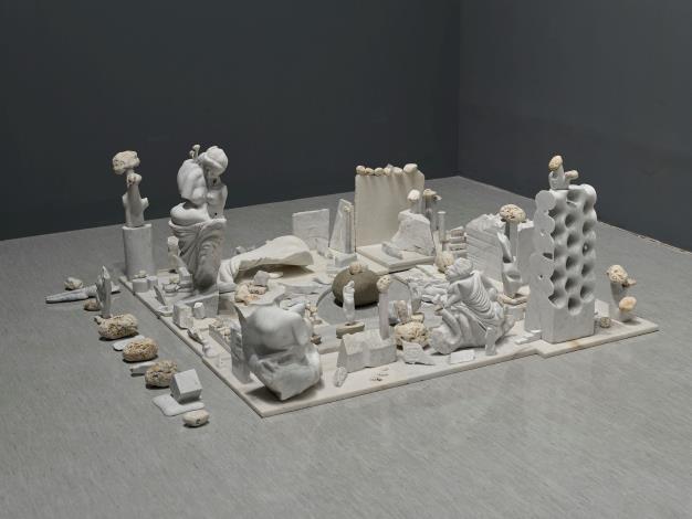 雕塑類金牌獎–歐陽彥興〈空間中的風景〉