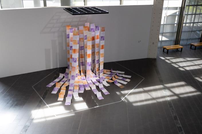 陳雯俐,〈在海的另一邊〉