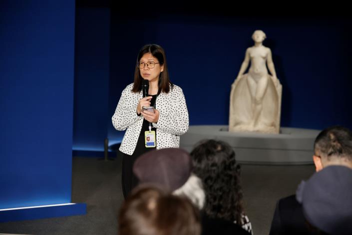 國立臺灣美術館長陳貺怡致詞