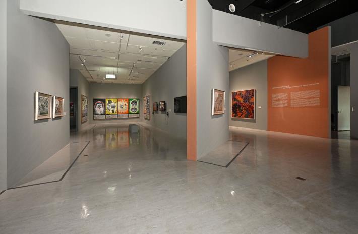「交融與重構：2000～全球視野與數位浪潮」展區