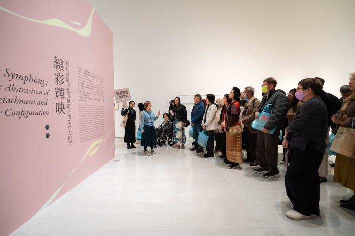 策展人薛燕玲導賞