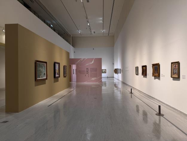 「虹霓色彩樂詩：廖繼春的藝術世界」展場 (5)