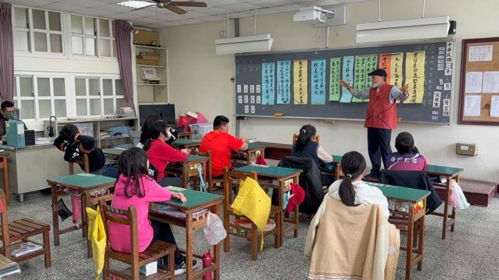 114年03月05日傳藝校園對話(梗枋國小)02