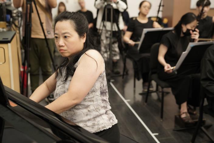 密西根大學鋼琴演奏家Amy I-Lin Cheng演出《日頭一出望雲遮》