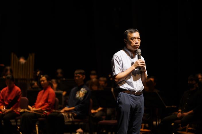 臺灣國樂團代理團長吳定哲致詞