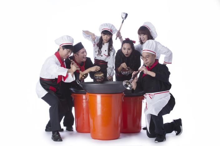 由團員所扮演的水腳組，107年《寶島辦桌》劇照