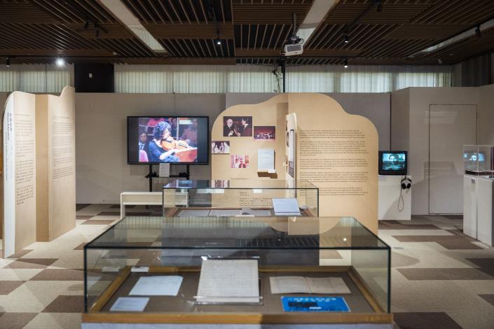 「《看見音樂 聽見畫》馬水龍逝世十周年紀念特展」共規劃七大主題，展出馬水龍珍貴文字、樂譜手稿及難得一見之生活照。-2