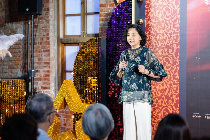 「風華再現—歷史中的流行音樂年代系列活動」今(17)日正式起跑，總策展人徐玫玲教授介紹特展與演唱會亮點。