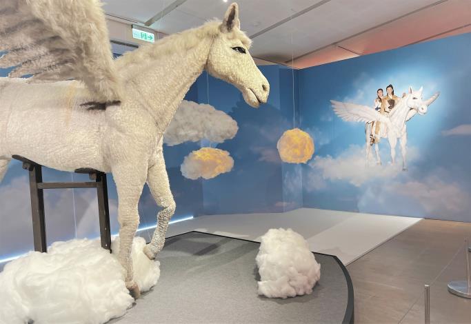 傳藝中心「世紀初戀．楊麗花」歌仔戲特展12/25亮麗登場 帶觀眾一覽楊麗花的巨星之路