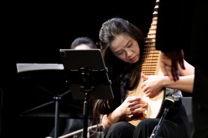 樂團副首席王乙曲演出《對雪》精彩片段