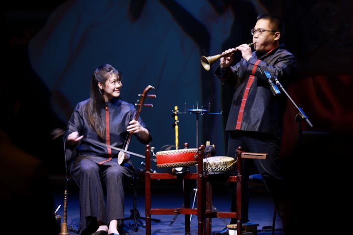 匯演-臺北木偶劇團結業習藝生劉士聞（左）、林宸弘（右）。