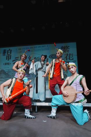 江之翠劇場魏美慧以專擅的南管梨園戲表現出《鄭元和與李亞仙》的細膩情感2