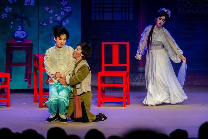 在雙國寶藝師－小咪、王金櫻的帶領下，【中華王金櫻傳統文化藝術協會】藝生將聯合演繹藝師親自傳教的拿手好戲。