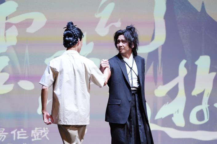 後場作戲《雲夢幻遊》以青世代的思維重新詮釋古典文學，在夢與現實交錯的旅程中，重新思考生命與理想的意義。