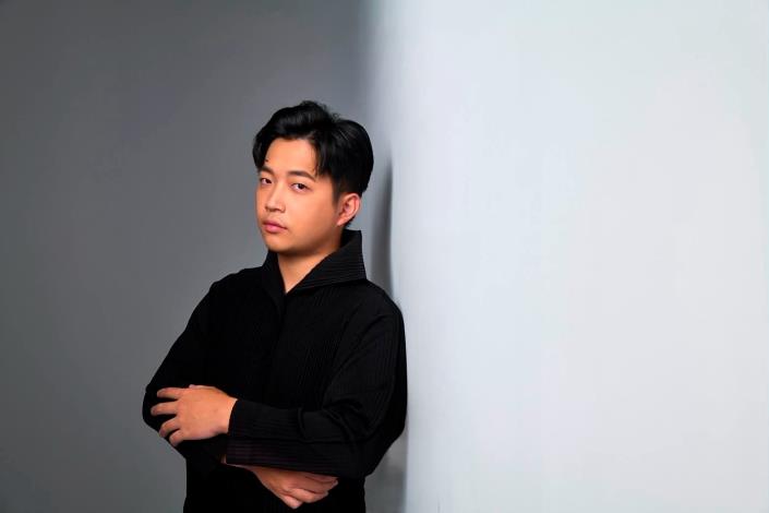 小提琴演奏家_魏靖儀