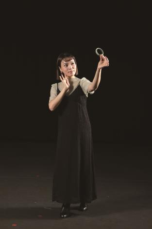 孫紫峮勤練《拾玉鐲》孫玉姣一角，常練到腹部抽筋。（楊為仁攝）