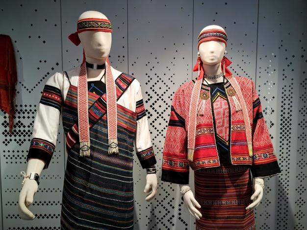 苧麻為泰雅族服裝的主要織布材料。