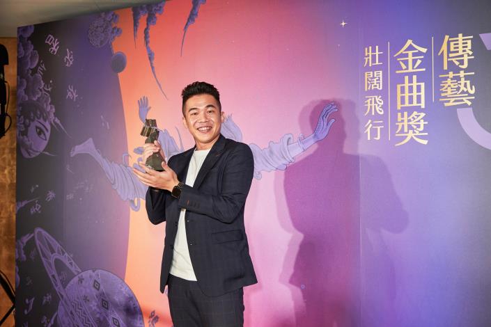 吳聲杰以《水鬼請戲》獲得最佳偶戲主演獎。
